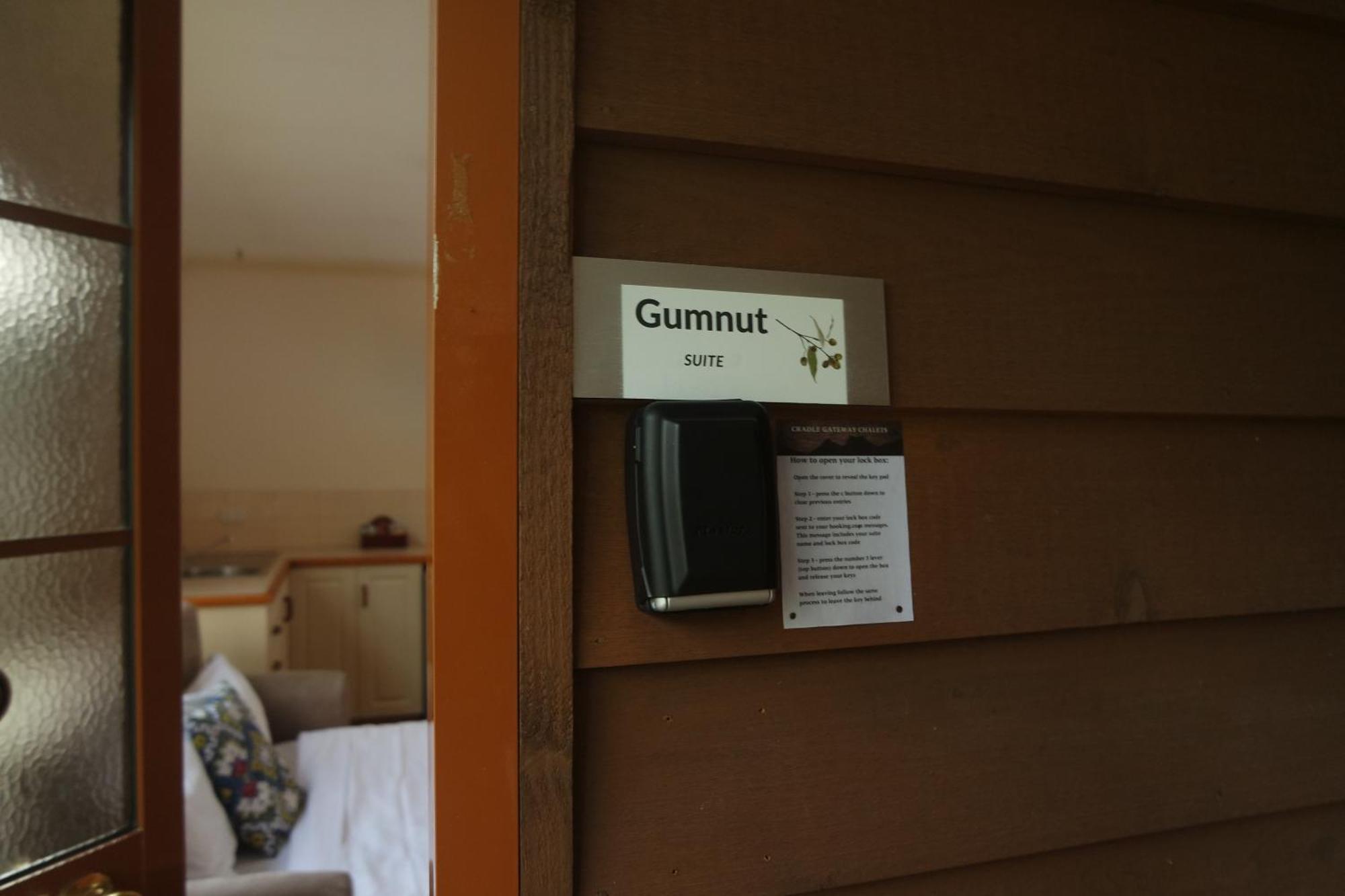 Cradle Gateway Chalets Moina Экстерьер фото